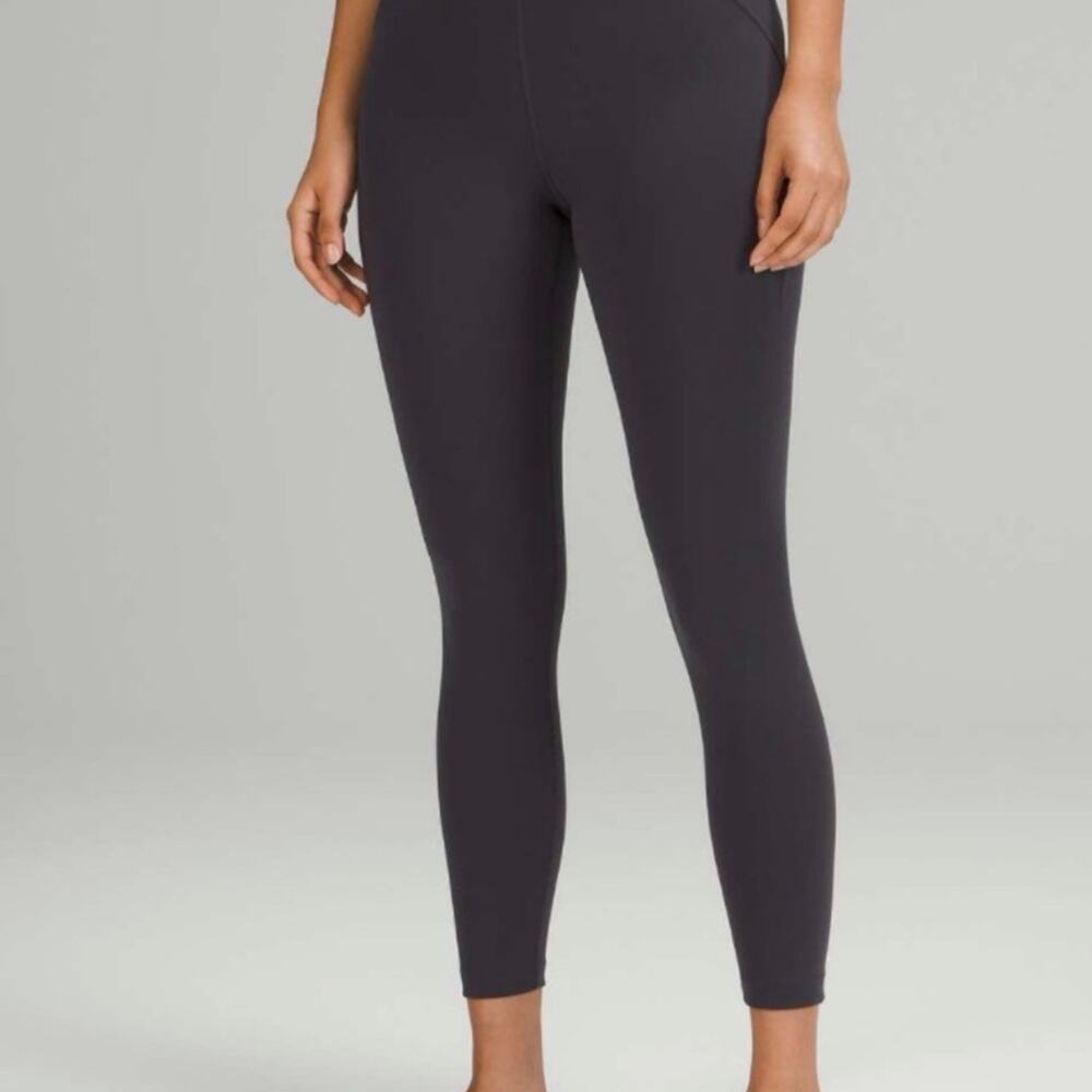 Lululemon InStill High-Rise Tight 25" Size 4